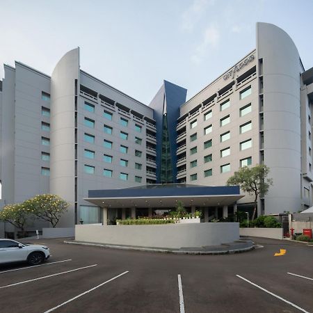 Cityloog Hotel Tebet Jakarta Exterior photo